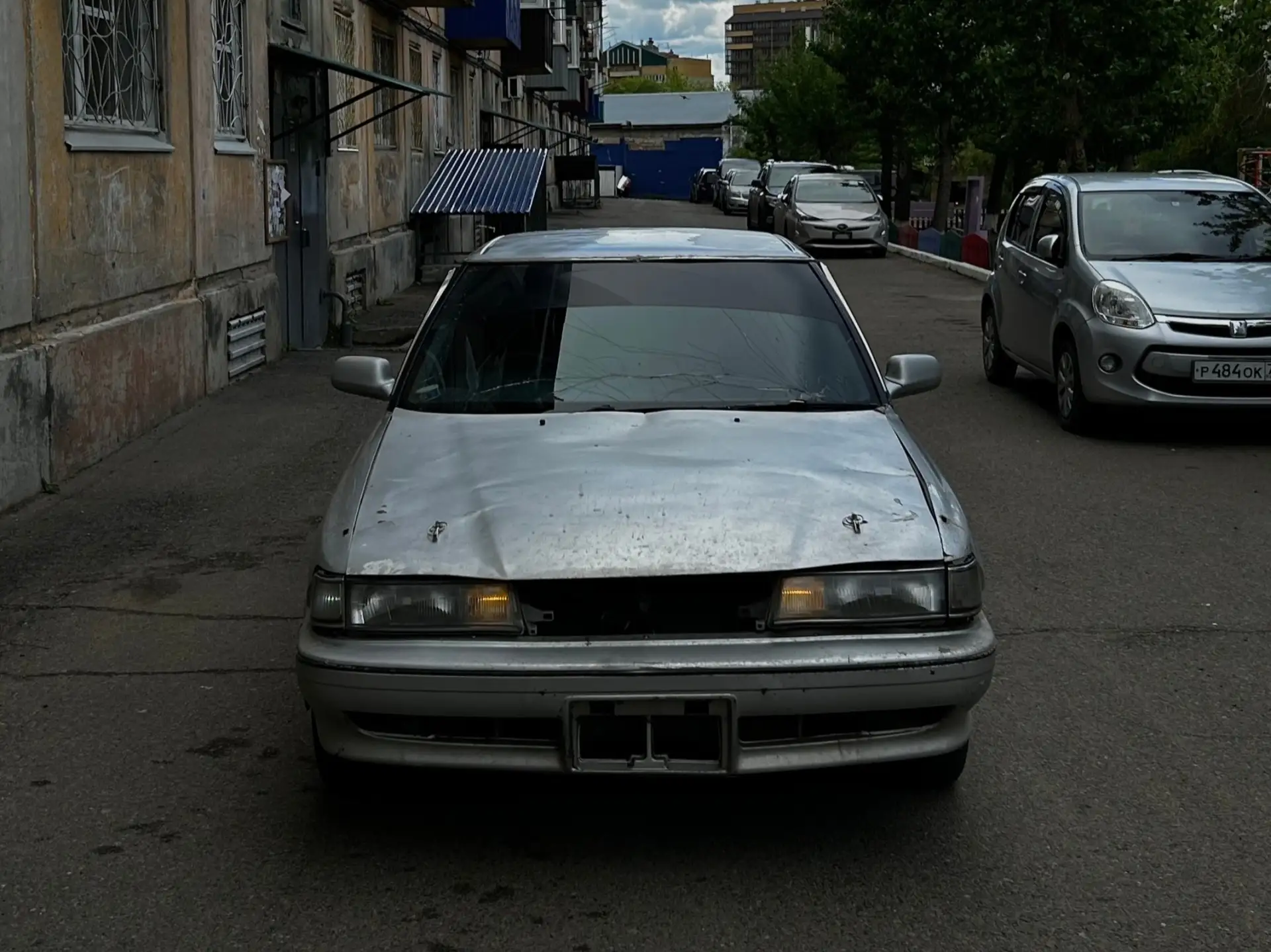 В продаже Mark II 81.
Редкий и красивый салон.
Двигатель 2.0 1g-fe.
АКПП

Авто в основном с вложения