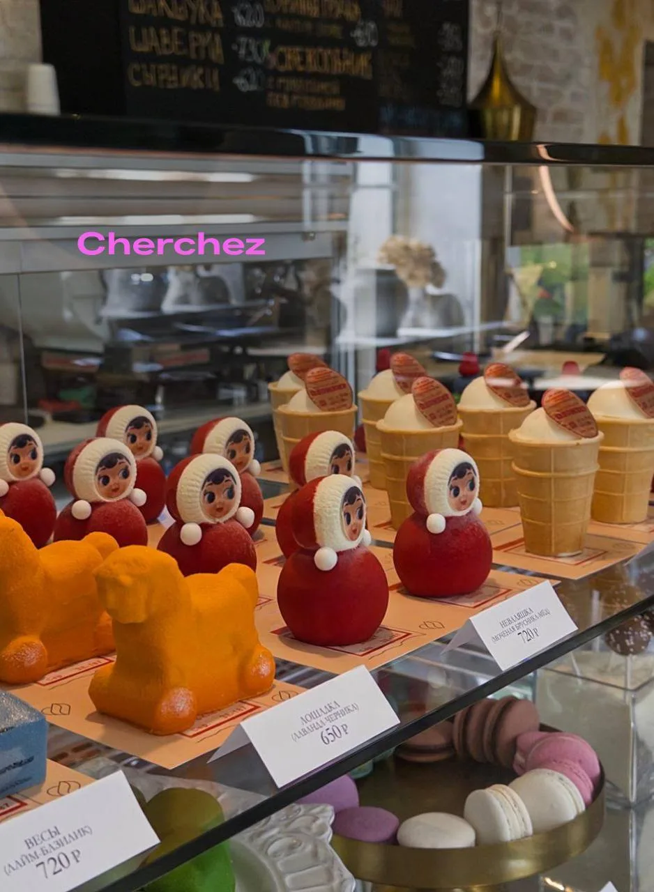 🧁 Подборка самых эффектных фигурных десертов Петербурга.

Несколько вариантов, где кондитерских мус