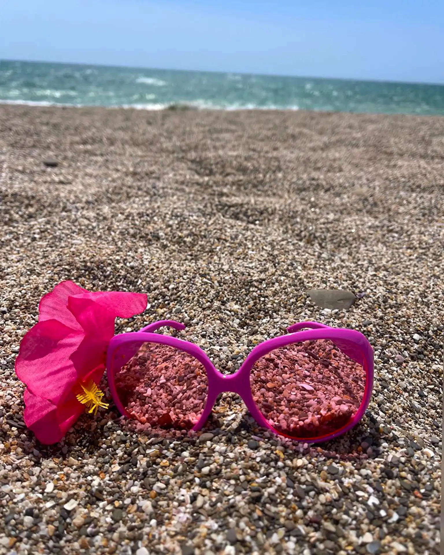 Отличного дня от самого морского 🌊 
канала КРЫМ ЕДА ВИНО🤍
https://max.ru/mycrimea82