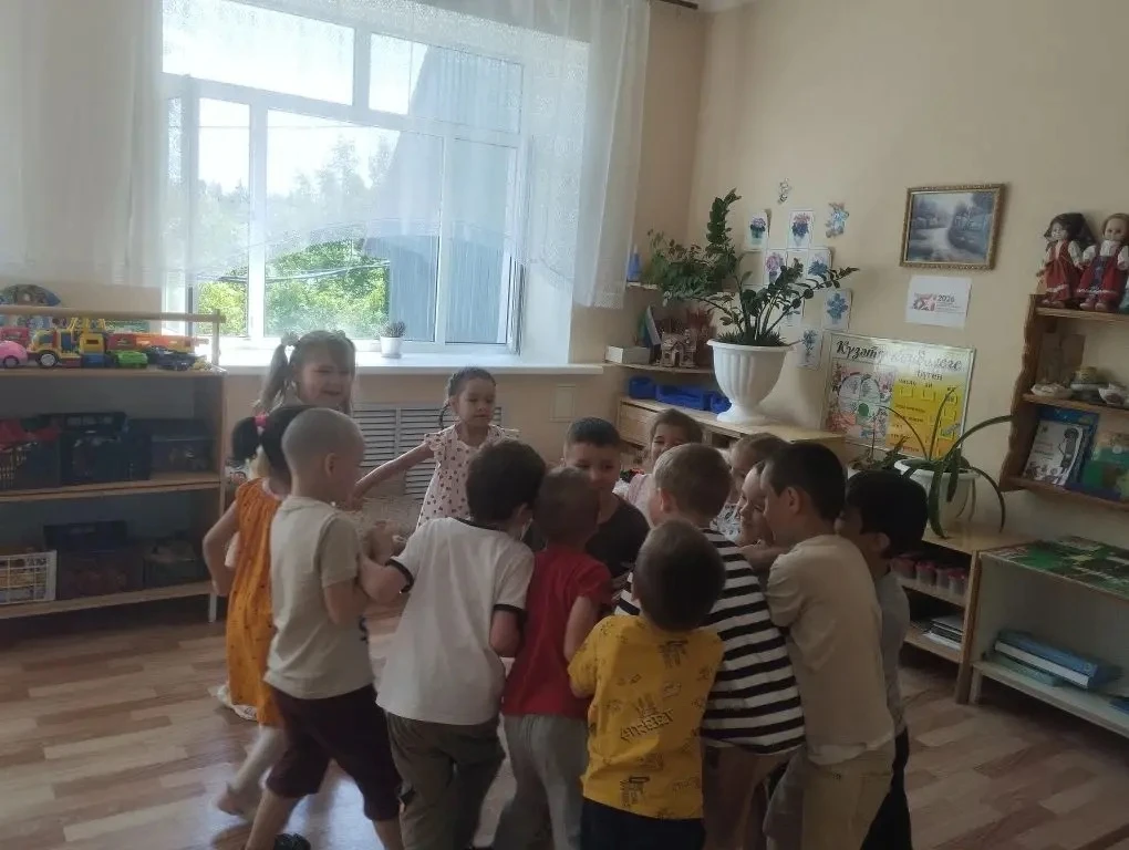 Буген Гарайшин Тимерханны  6 яшь тулган көне белән тәбрик иттек.🎂🎊🎉 Сәламәтлек, бәхет, әти-әнисен