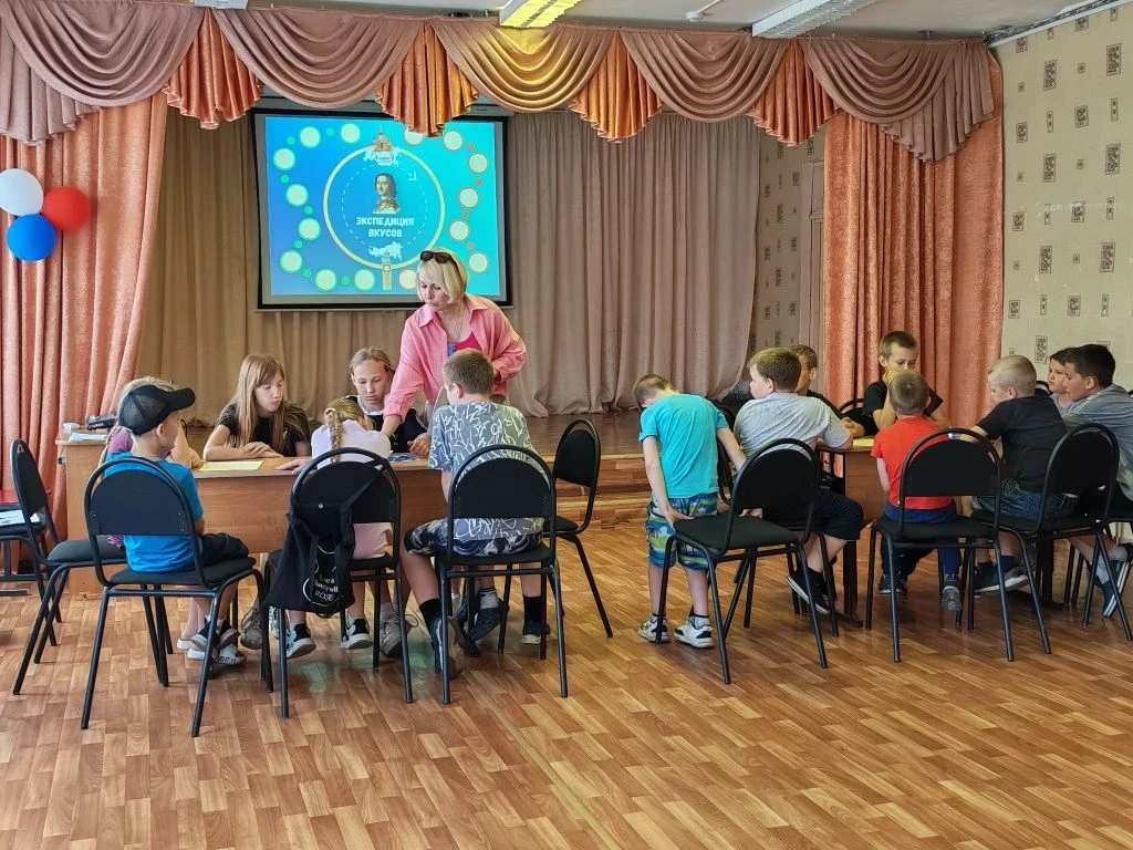🌟 Наша кругосветка продолжается: «Экспедиция вкусов» и «Шкатулка рецептов»! 🌟
Лето в нашем пришкол