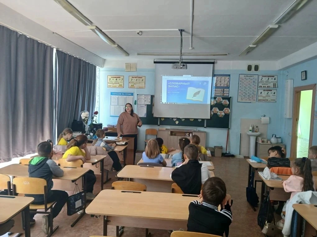 Пятый день в лагере «Надежда»: кино,  Пушкин  и море эмоций!
      Дорогие друзья, спешим  поделитьс
