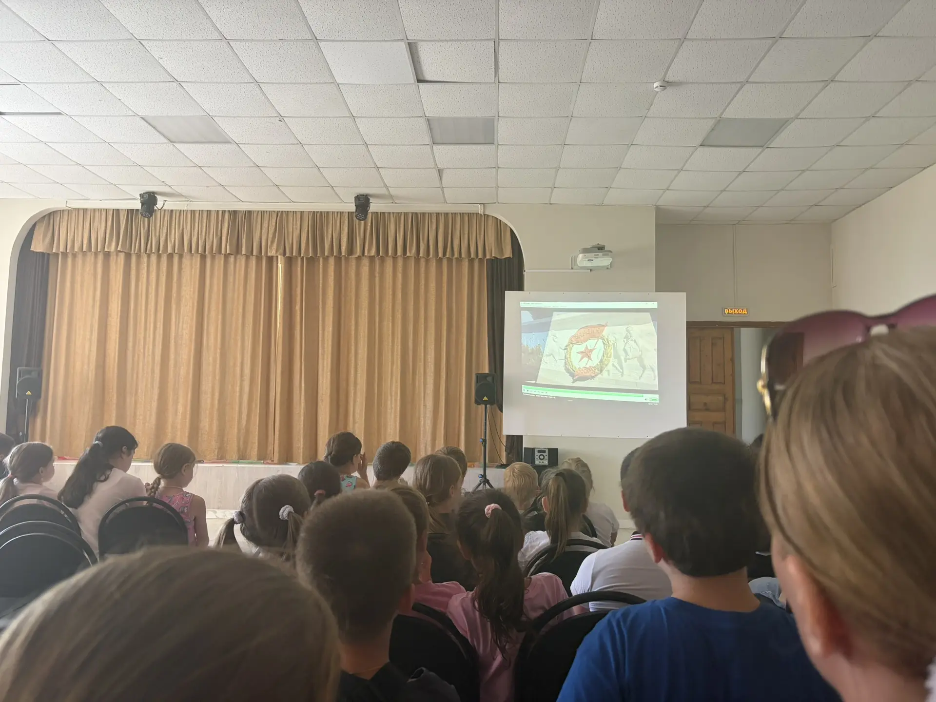 Отличные новости из летнего лагеря «Чайка» и трудового лагеря! 🔥

У нас прошёл потрясающий кинолект