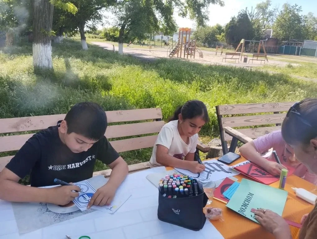 Проблема дорожно-транспортного травматизма в настоящее время стоит очень остро. Железная дорога для 