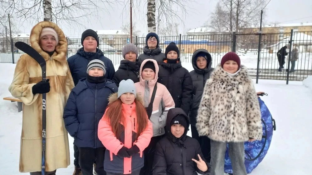 🛝☃️🛷ЗИМНИЕ ЗАБАВЫ⛷️🏒🪀

⚡Зимние забавы — это игры и развлечения, которые можно проводить на свеже