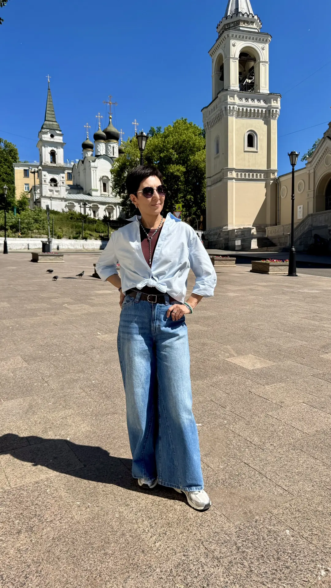 В Москве лето набирает обороты🤩☀️

Сегодня выгуливала нашу новинку - комплект «Миранда»