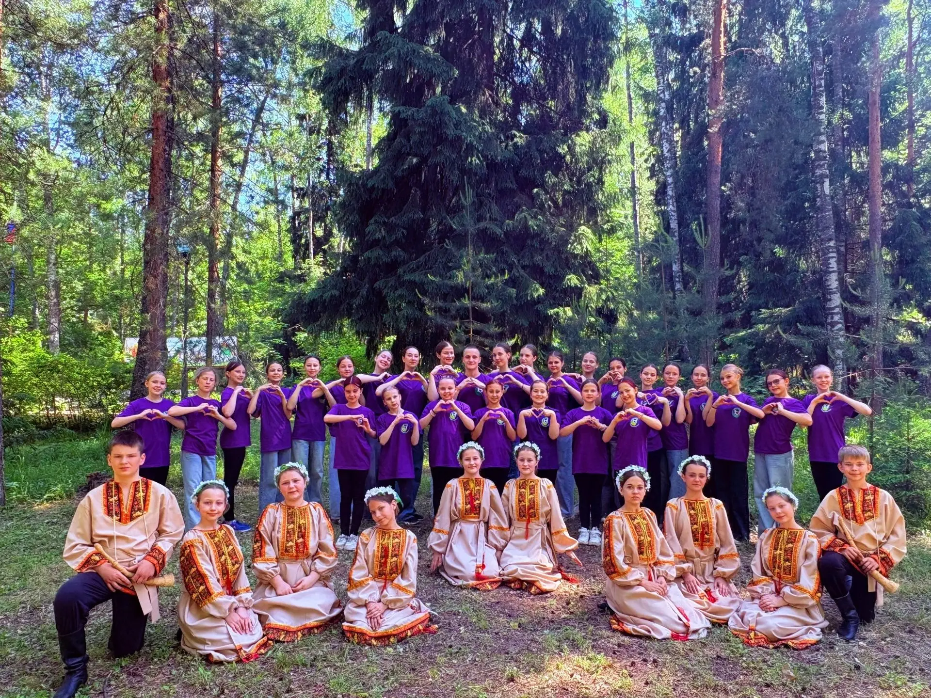 Открытие и насыщенные дни Образцового ансамбля «Содружество»   💜💜💜 нашей МБУДО "ДШИ" ЗАТО г.Радуж
