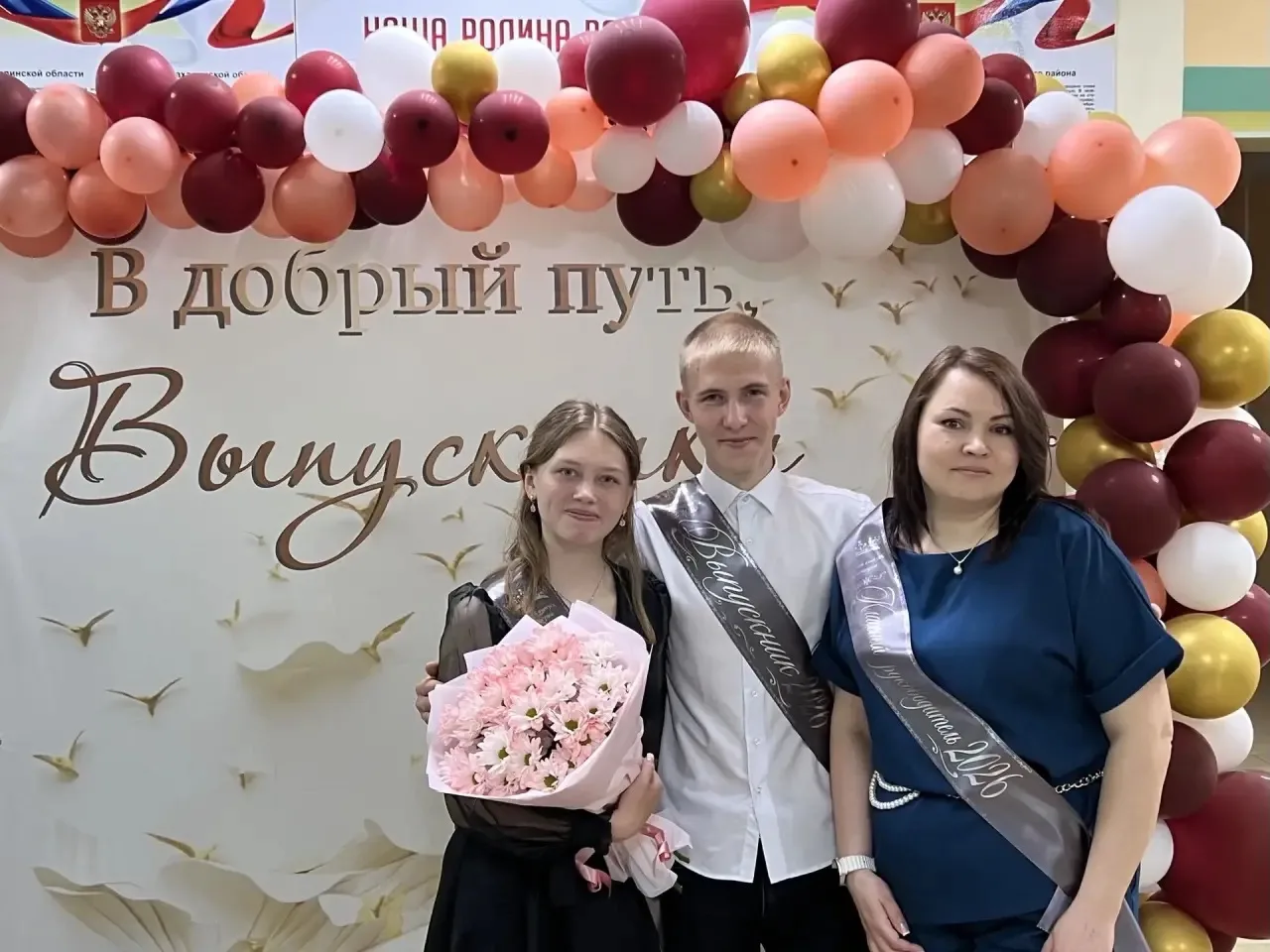 🔔 Хроники последних парт: финал великой битвы!

Сегодня в стенах нашей школы развернулась эпическая
