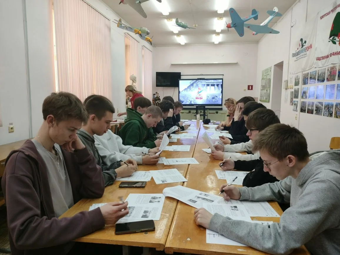 🌟 Память не знает тишины.
Сегодня в стенах нашего музея звучал «Набат памяти» — всероссийская акция