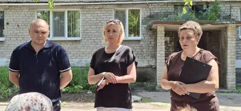 Замглавы администрации городского округа Иловайск ответил на вопросы жителей

16 июня Сергей Алексан