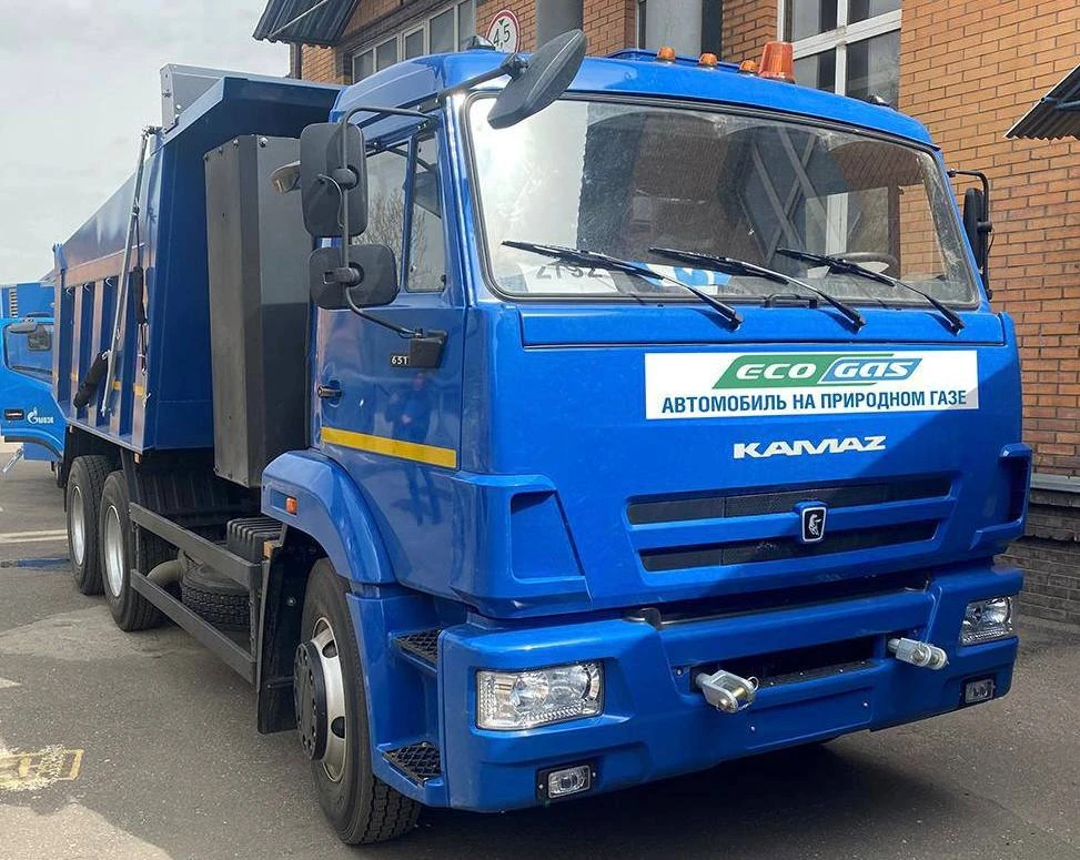 #ДеньЭколога: 
МОЭК увеличивает автопарк спецтехники  
на природном газе
 
🚛 Наш гараж пополнился е