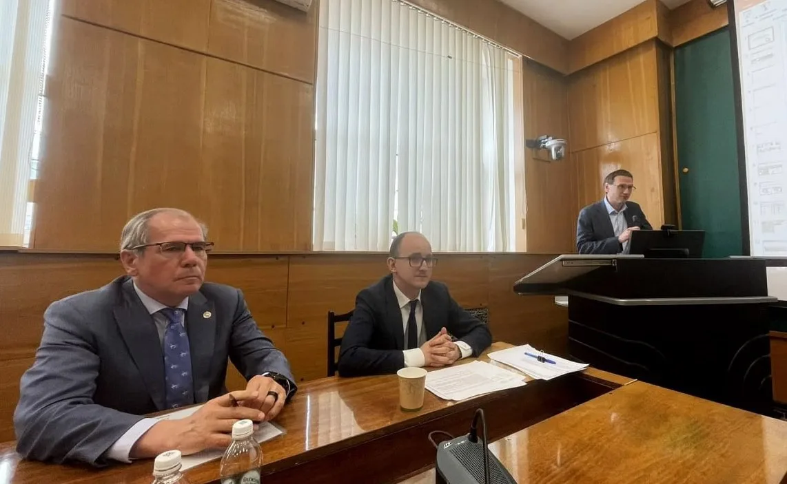 🧬 Старший преподаватель кафедры лазерных и аддитивных технологий КНИТУ-КАИ Иван Шварц успешно защит
