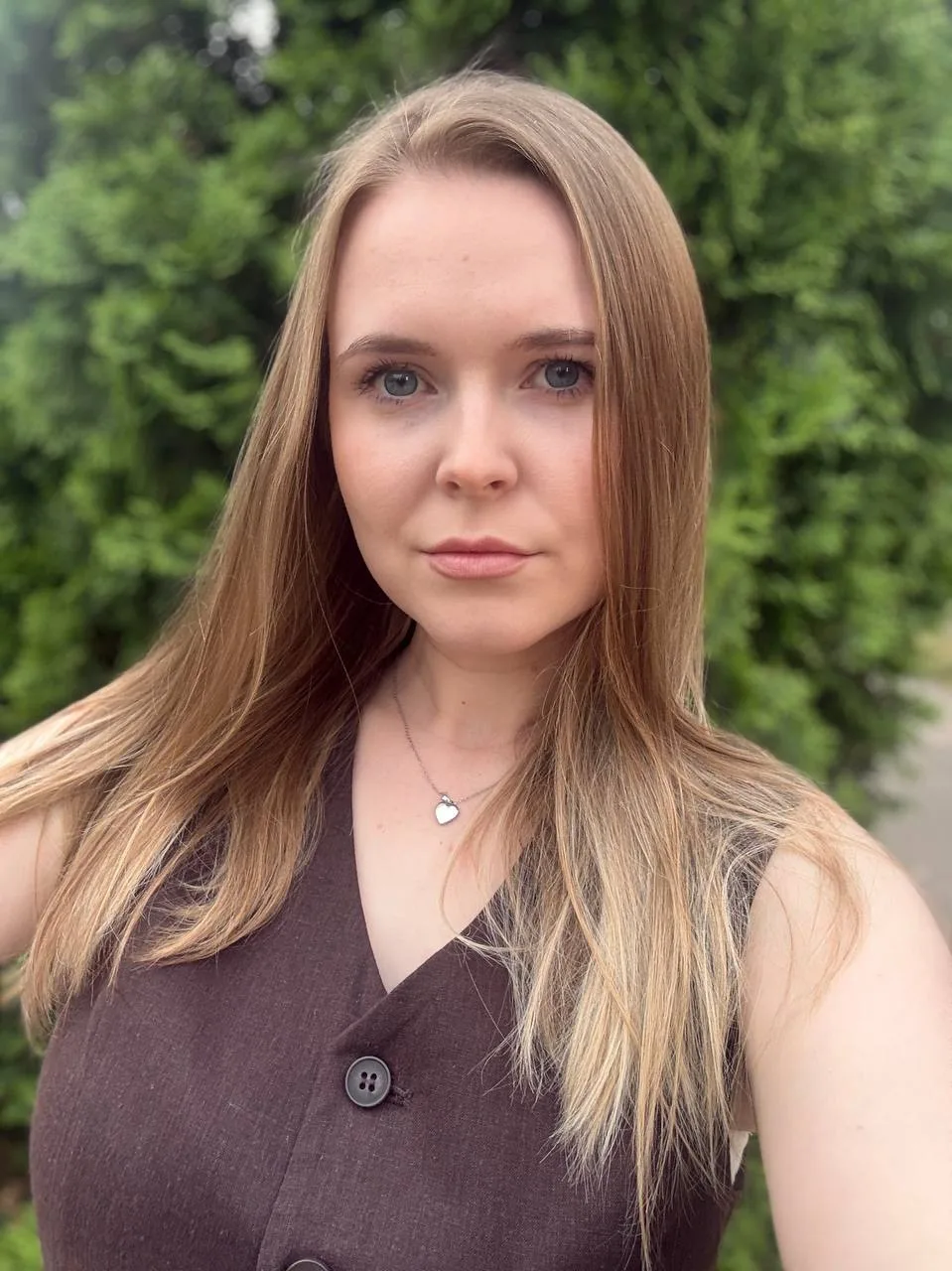 Всем приветик ♥️
Вчера были на присяге у брата, его отправили в Воронеж служить 👌
Дорога мне далась