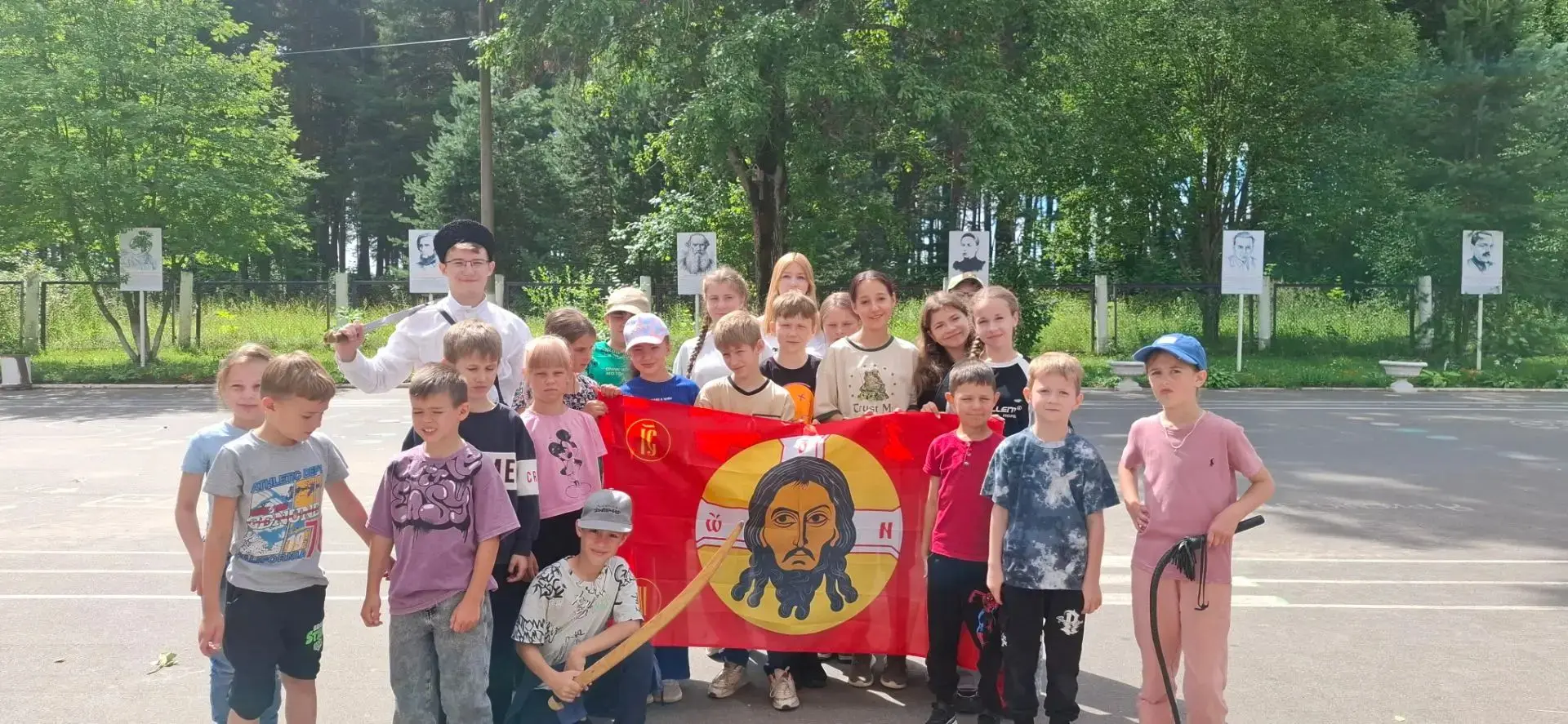 ПРИШКОЛЬНЫЙ ЛАГЕРЬ. 
Казачьи традиции в лагере: познавательная встреча.

12 июля в стенах нашей гимн
