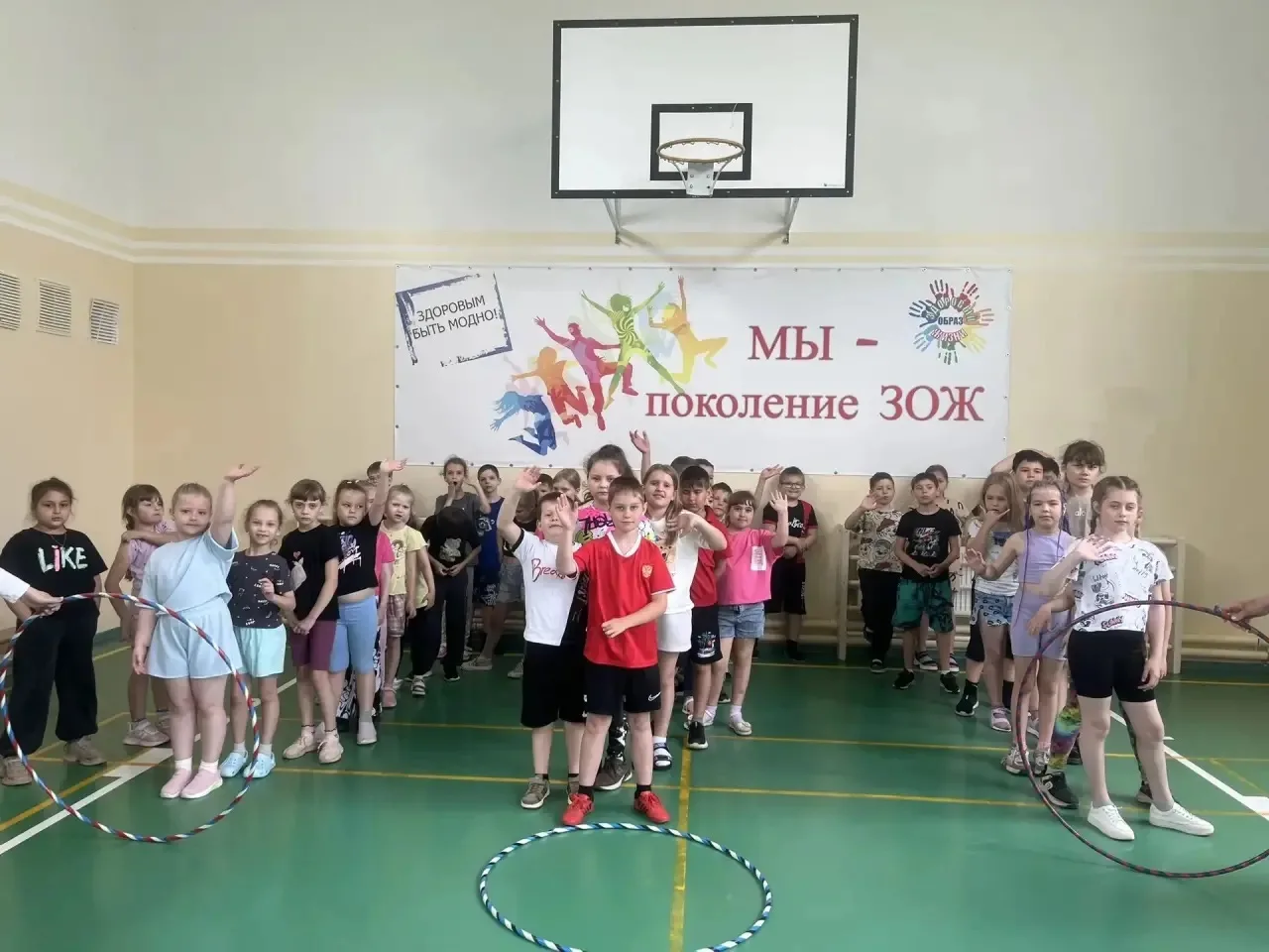 4 июня в лагере "Тополёк" прошёл по-настоящему насыщенный день!
Всё началось с игровой программы «Мы