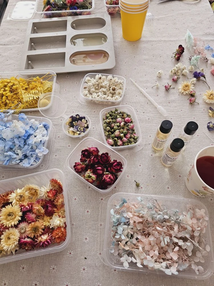 Доброе утро🌸

Сегодня освободилось время с 14.00 до 16.30.
Буду рада встречи на МК ❤️

Занятия  про