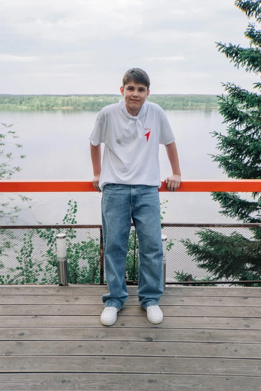 «Смене Первых»: путь к победам

🔥Гордимся нашим Дмитрием Гараевым, активистом Движения Первых ЦДО! 