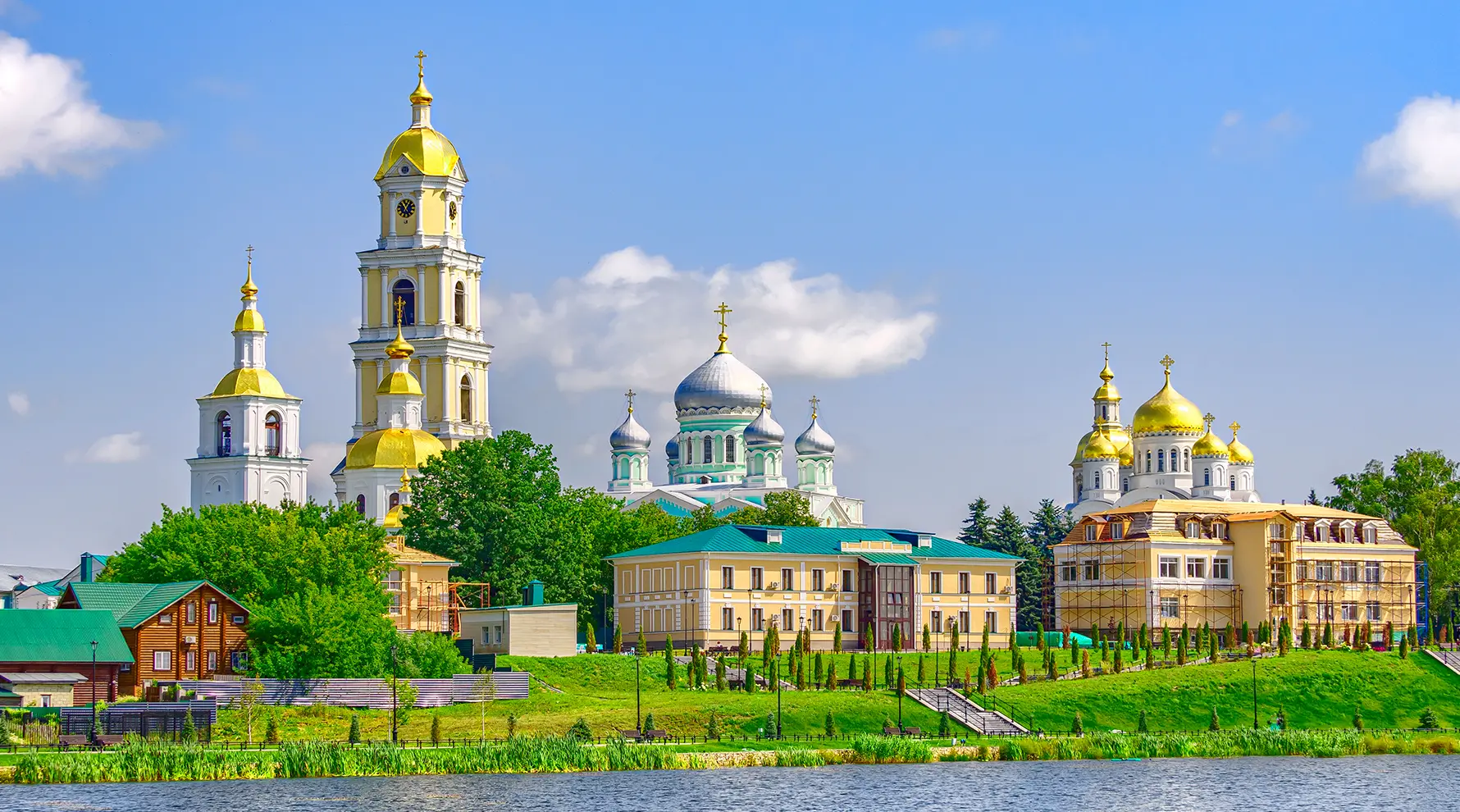 Дивеево: удел Пресвятой Богородицы, место силы и исцеления 

Несколько фактов о Дивеево:

⛪️Свято-Тр
