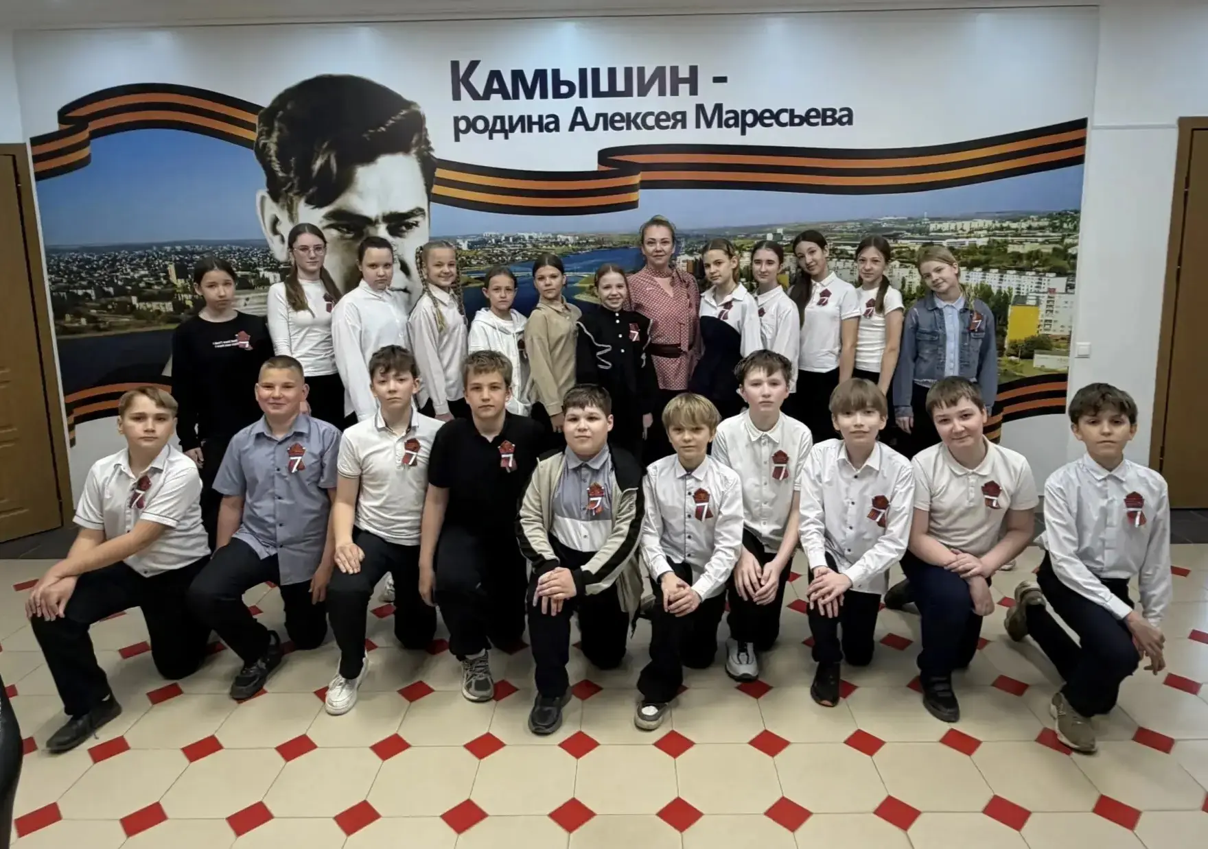 ✈ Помним. Гордимся. Чтим.
⭐В преддверии Дня Победы учащиеся 5б класса (кл. руководитель Э.В. Сахнова