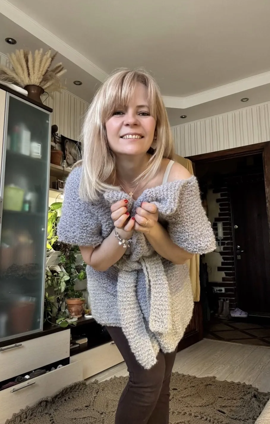 Добрый вечер, девочки ♥️
Завтра выйдет МК на эту модель.
Пока не успеваю всё из тг перенести. У нас 