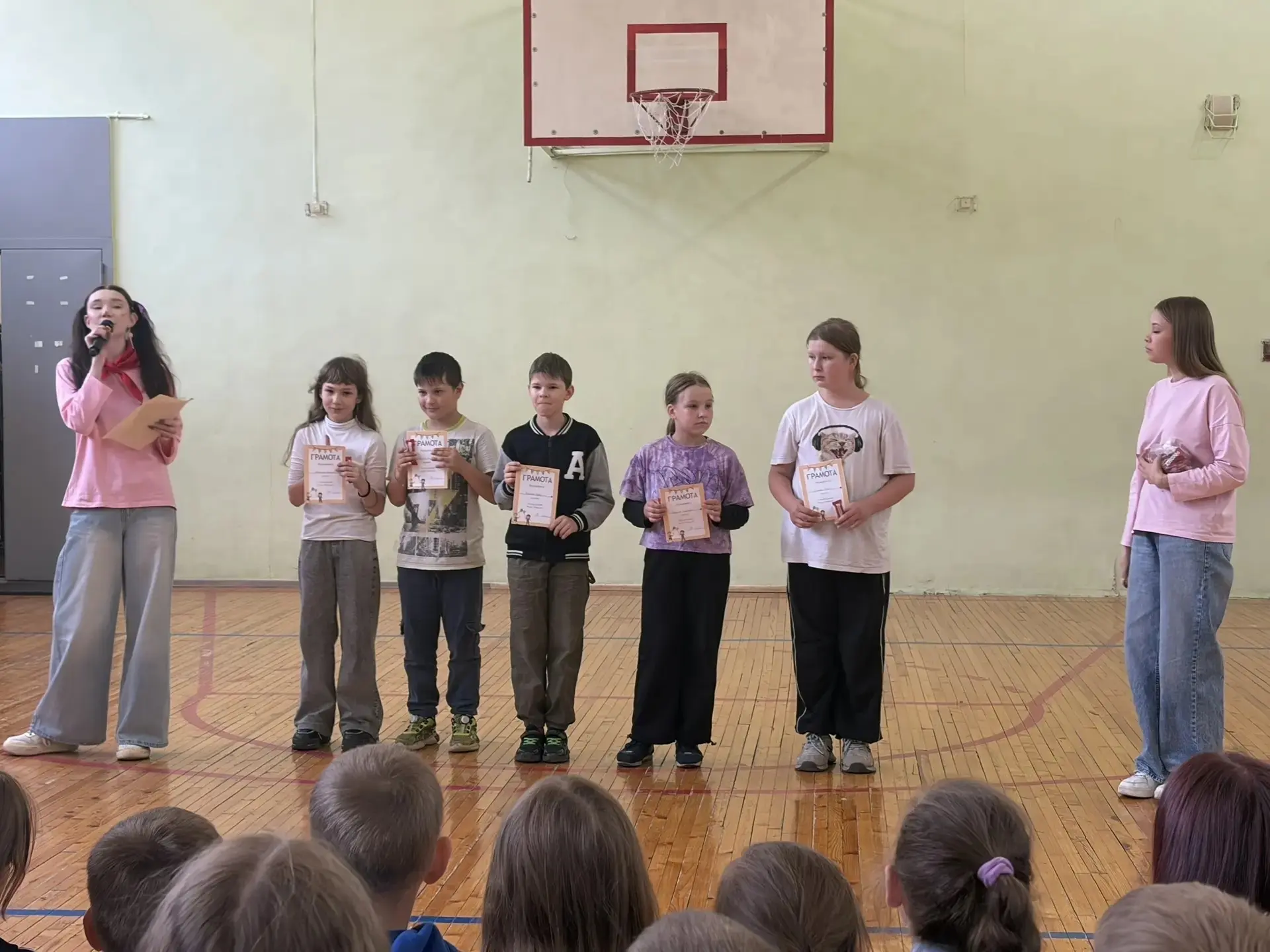 🥳 Новый день в школьном лагере «Я, ты, он, она, мы – мы единая страна»! 

Сегодня: 
✔Прошла зажигат