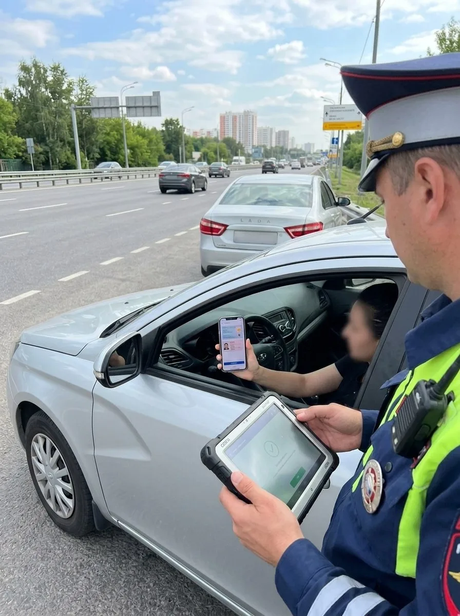 ❗️В России могут отменить штрафы за забытые дома права и СТС.

С такой инициативой выступил депутат 