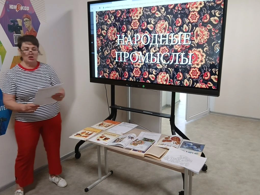День восьмой: «Прикладное творчество и народные ремёсла» 🖌️

🦅 Восьмой день в лагере дневного преб