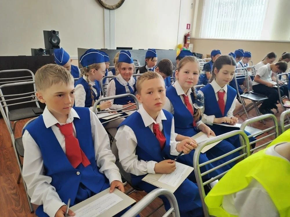 🚦Победа наших «Зебр» на «Безопасном колесе – 2026»!
Минувшая неделя в Поронайске запомнилась ярким 