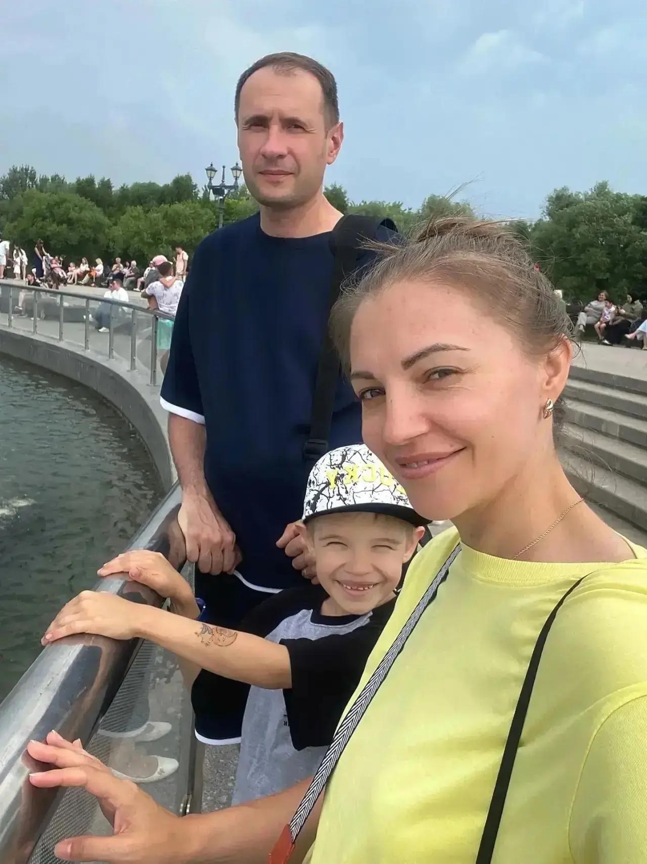 Лето, семья и любовь: готовимся к празднику 🌼

В преддверии Дня семьи, любви и верности наши воспит