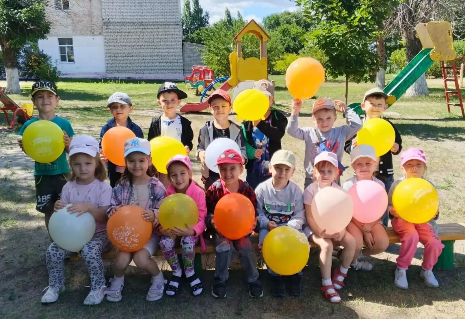 🎈 Воздушные шары🎈 – это всегда символ детства и лета, без них не обходится ни один детский праздни