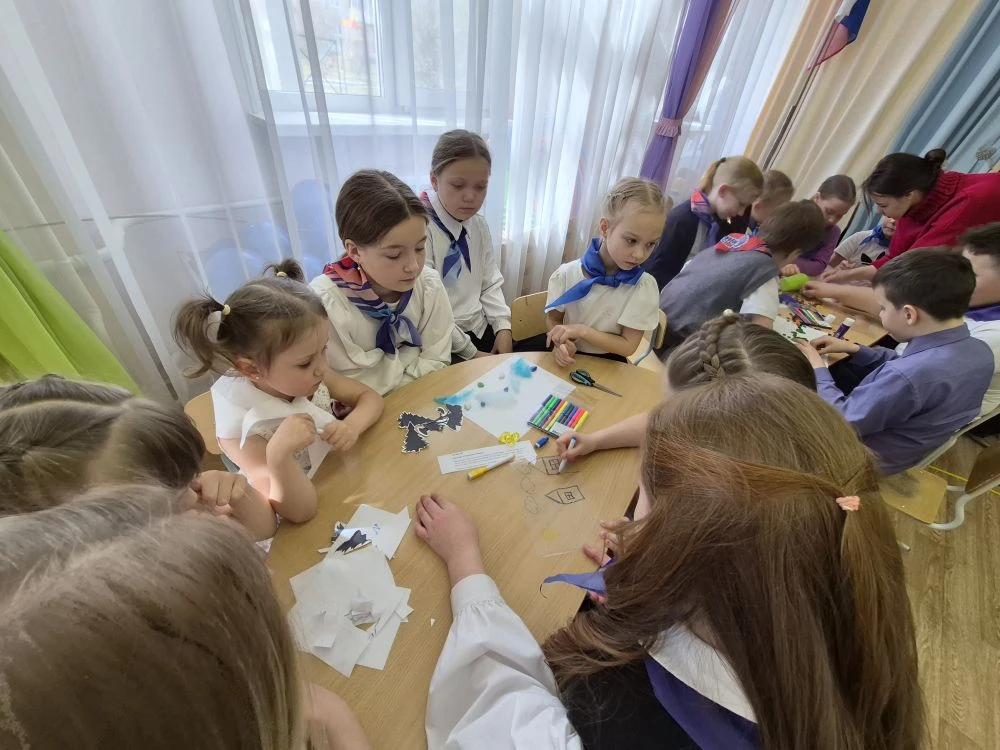 🧒🧑 ЕСЛИ ДРУЖБА ВЕЛИКА - БУДЕТ РОДИНА КРЕПКА 
- под таким девизом прошла наша очередная встреча Орл