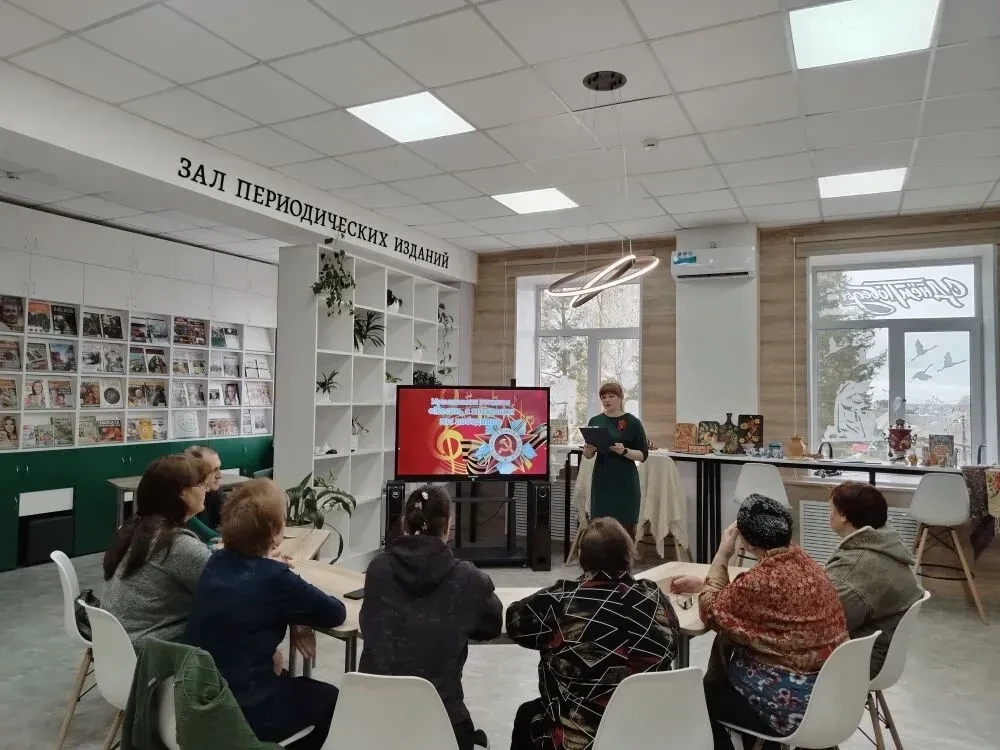 ✨ Песня — верный спутник солдата. Вместе с Отчизной она встала в строй и прошагала по всем дорогам в