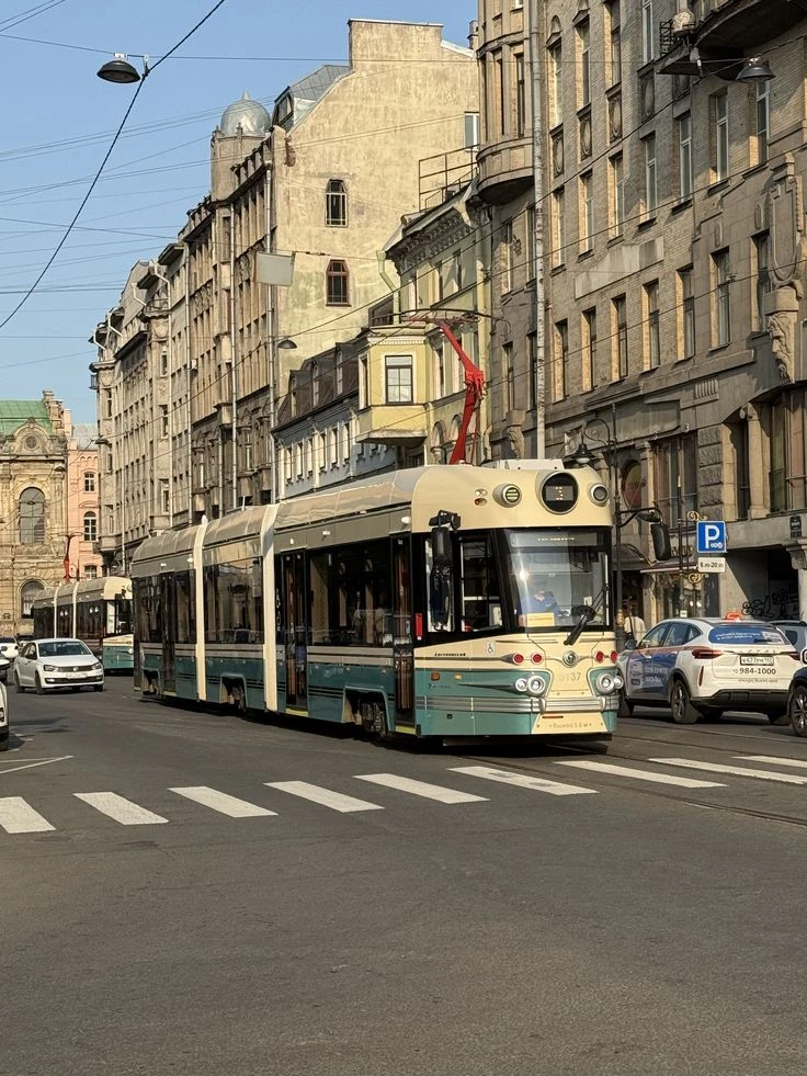 Петербургский трамвай.