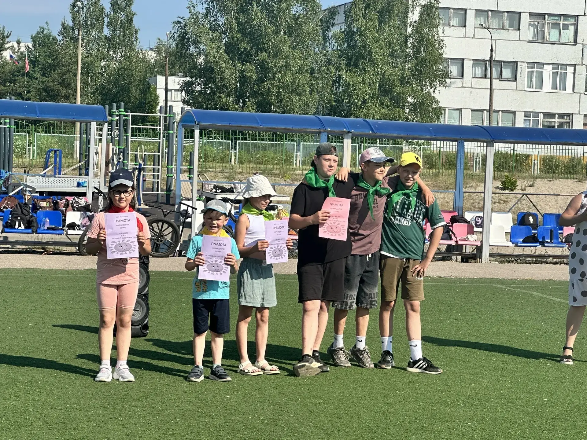 ДЕНЬ ЛЮБИМЫХ ГЕРОЕВ

⭐ Седьмой день в лагере «Солнышко»: День любимых героев!

Сегодня наш лагерь на