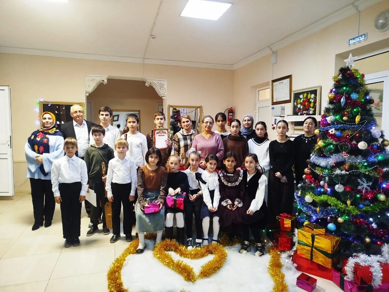 23.12.2025г в Детской Музыкальной школе Хасавюртовского района состоялось мероприятие посвящённая Но