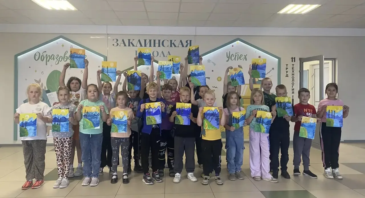 🎊Творческий бум в лагере! 🚀
Лето, ☀️краски, 🎨вдохновение! ✨

А у нас в пришкольном лагере кипит т