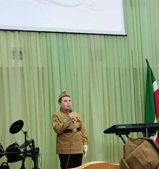 15 апреля ученик 5 класса Галимов Ильназ участвовал на военно-патриотическом музыкальном конкурсе "Ц