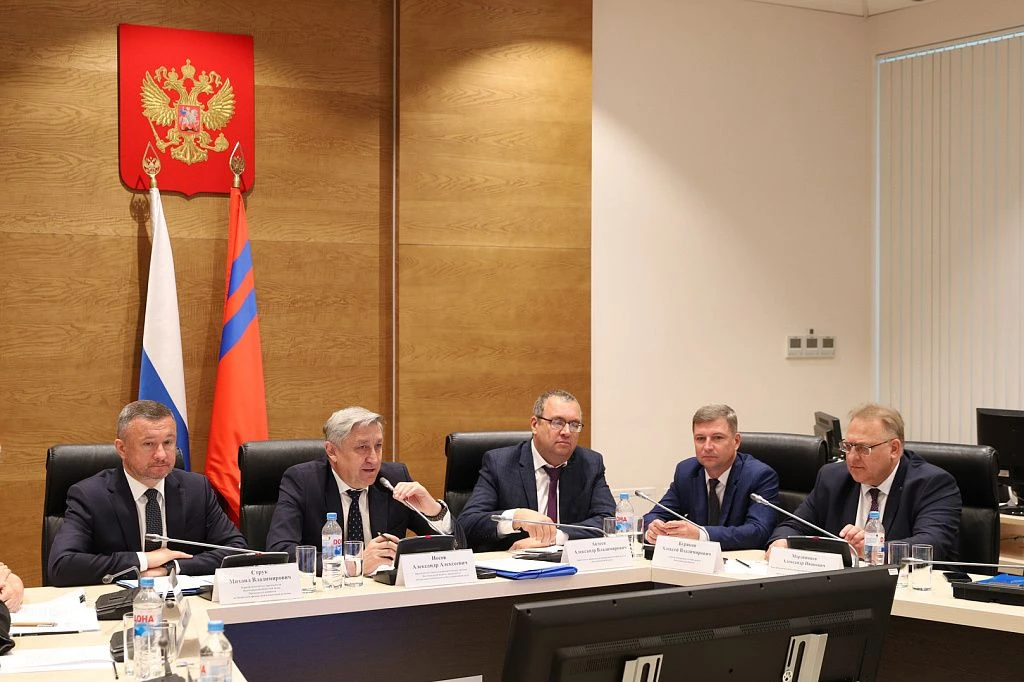 Заседание Совета контрольно-счетных органов Волгоградской области состоялось в зале заседаний Волгог