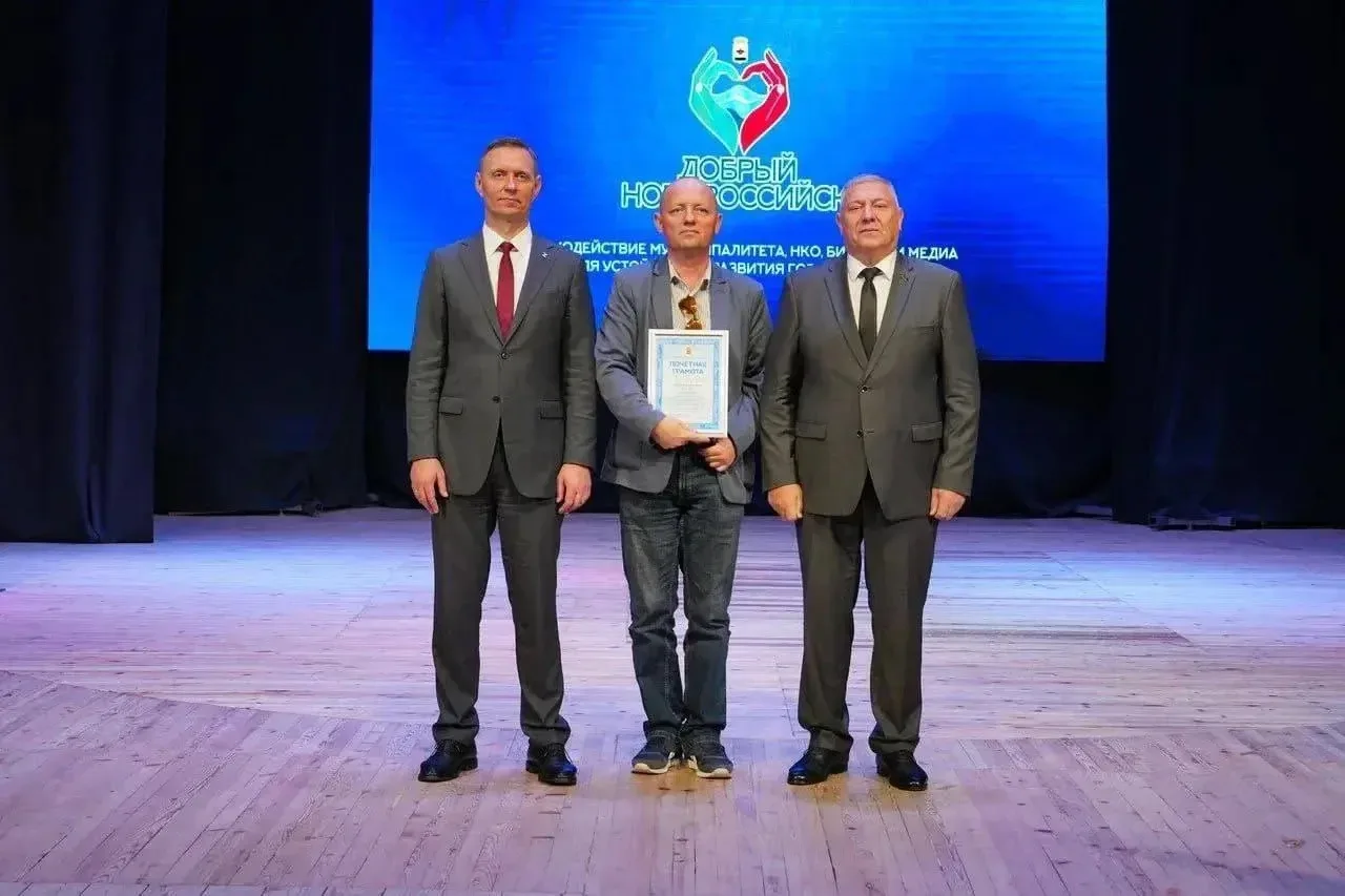 Знакомство с нашими преподавателями 

Настоящий пример 
для подражания  — 
наш преподаватель истории