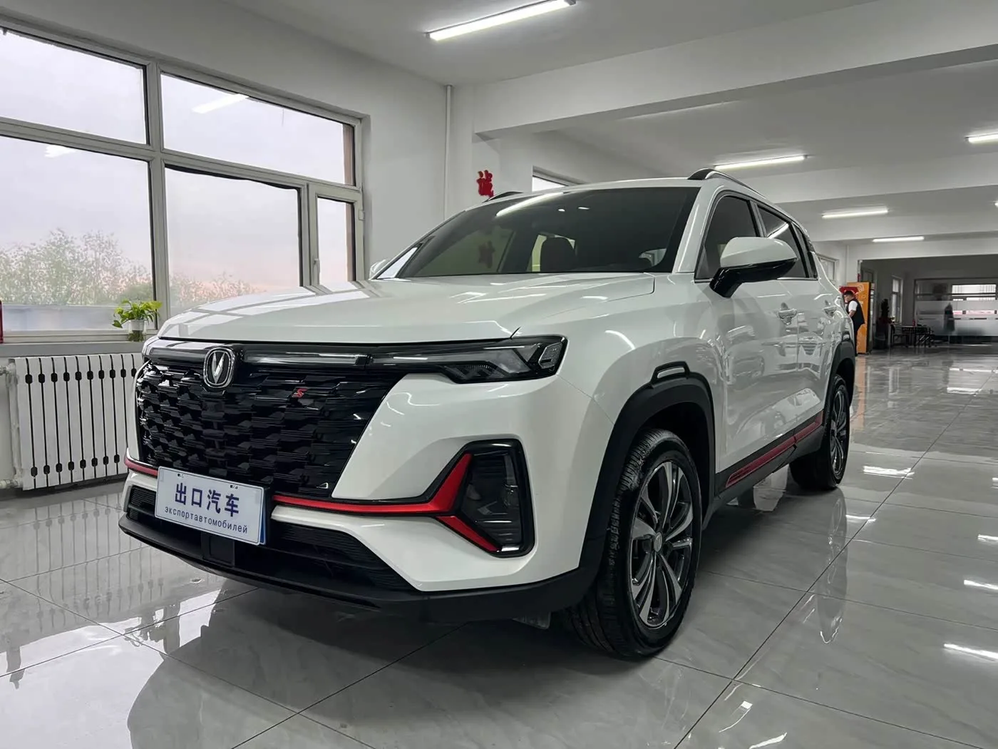 CHANGAN CS35 Plus
2023/08
2WD
V-1.4 (158 л.с.)
Пробег 27.000 км

Есть окрас.
Видео осмотра, по запро