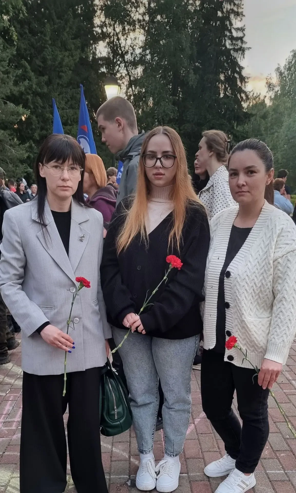 «Свеча памяти»
22 июня, в День памяти и скорби, педагоги нашей школы почтили память погибших в годы 