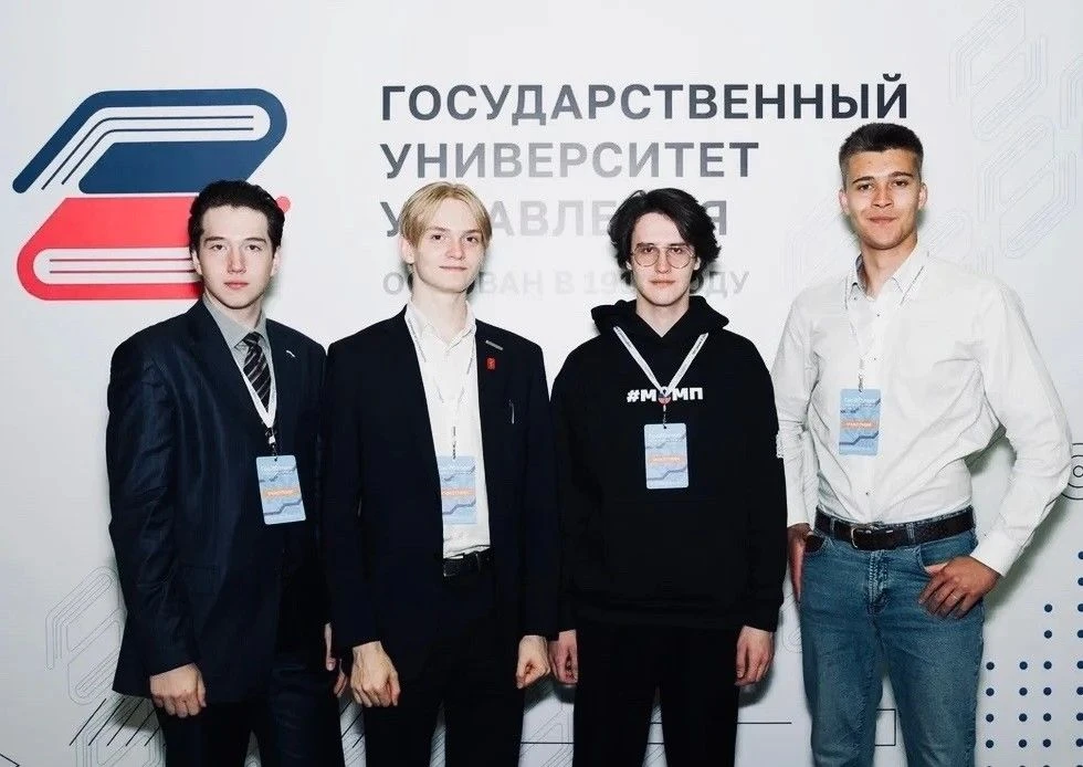 Студент СПбКТ на Всероссийском конгрессе молодёжного самоуправления

С 27 по 29 мая 2026 года в Моск