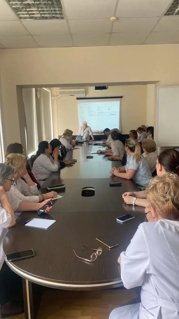 🏥 В ГБУЗ «Детская поликлиника 4» прошла конференция на тему острых респираторно-вирусных инфекций (