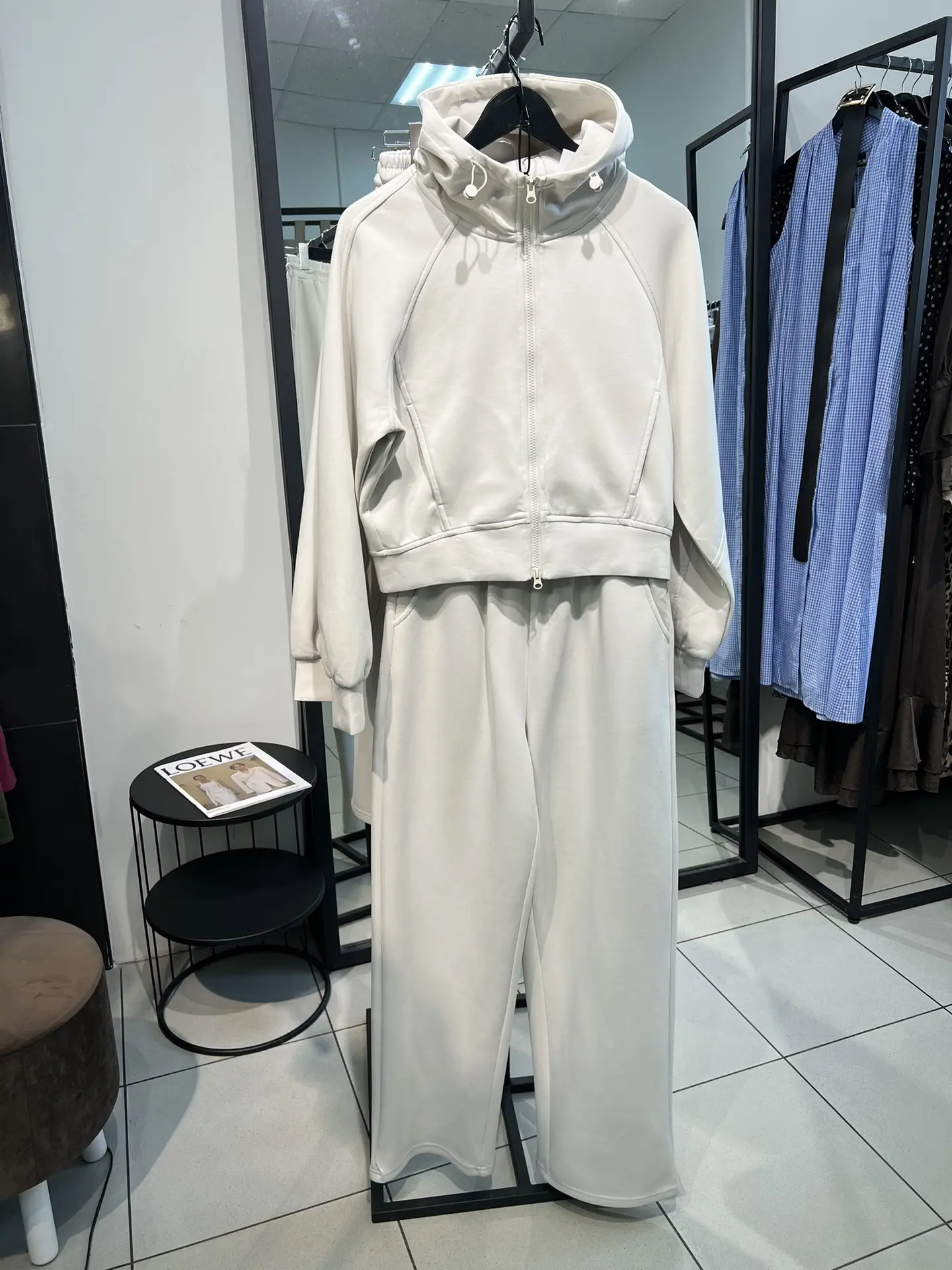 New! Спортивный костюм , s, m, l, 9800