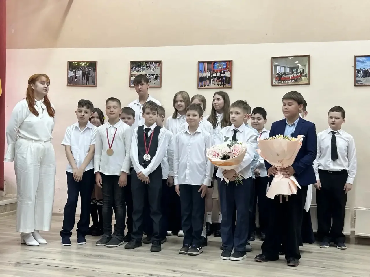Наши четвероклассники окончили начальную школу и переходят в пятый класс!
 За эти годы ребята научил