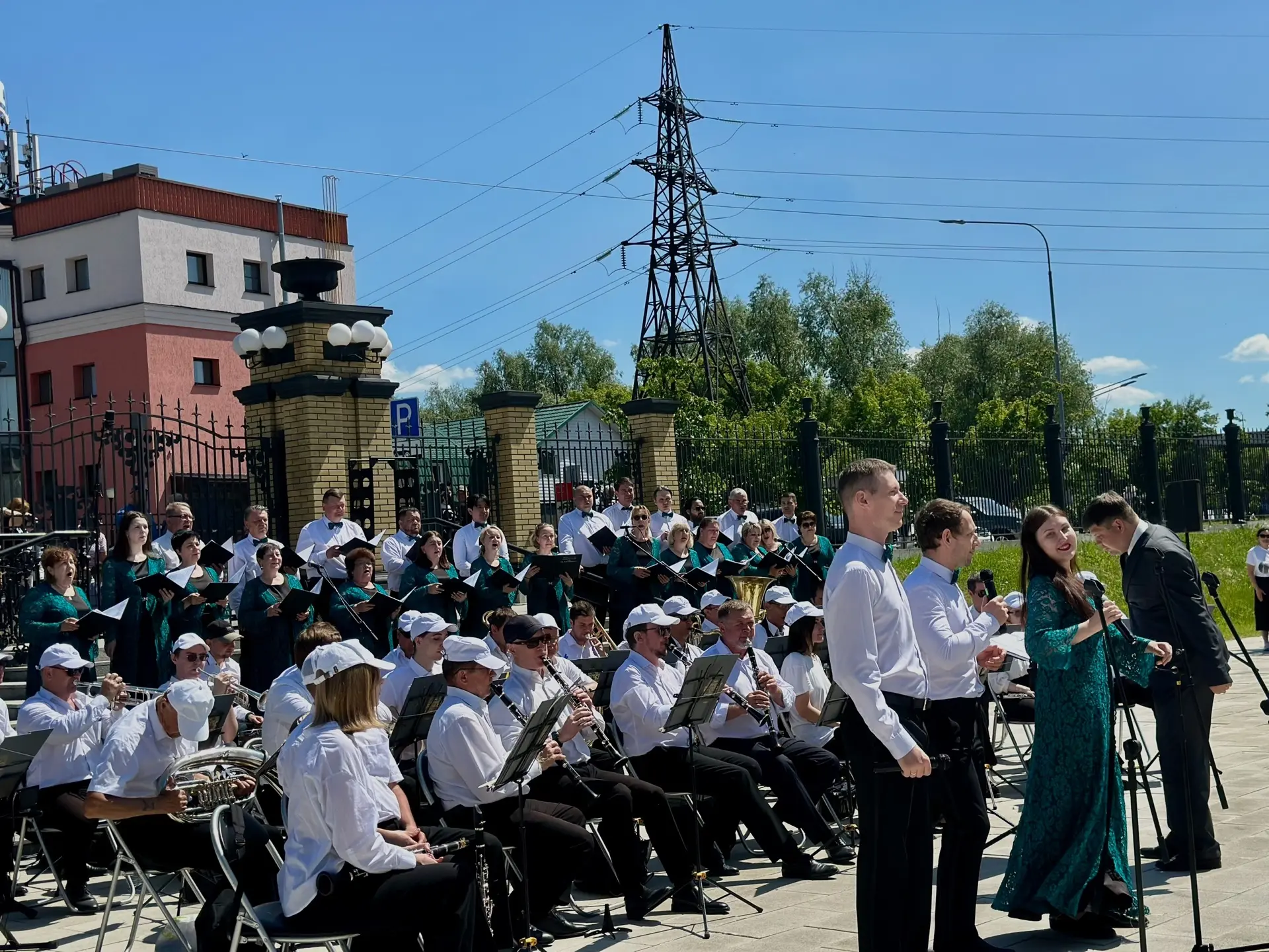 1 июня в 11:00 в парке культуры и отдыха «Центральный» выступят Барнаульский академический хор им. А