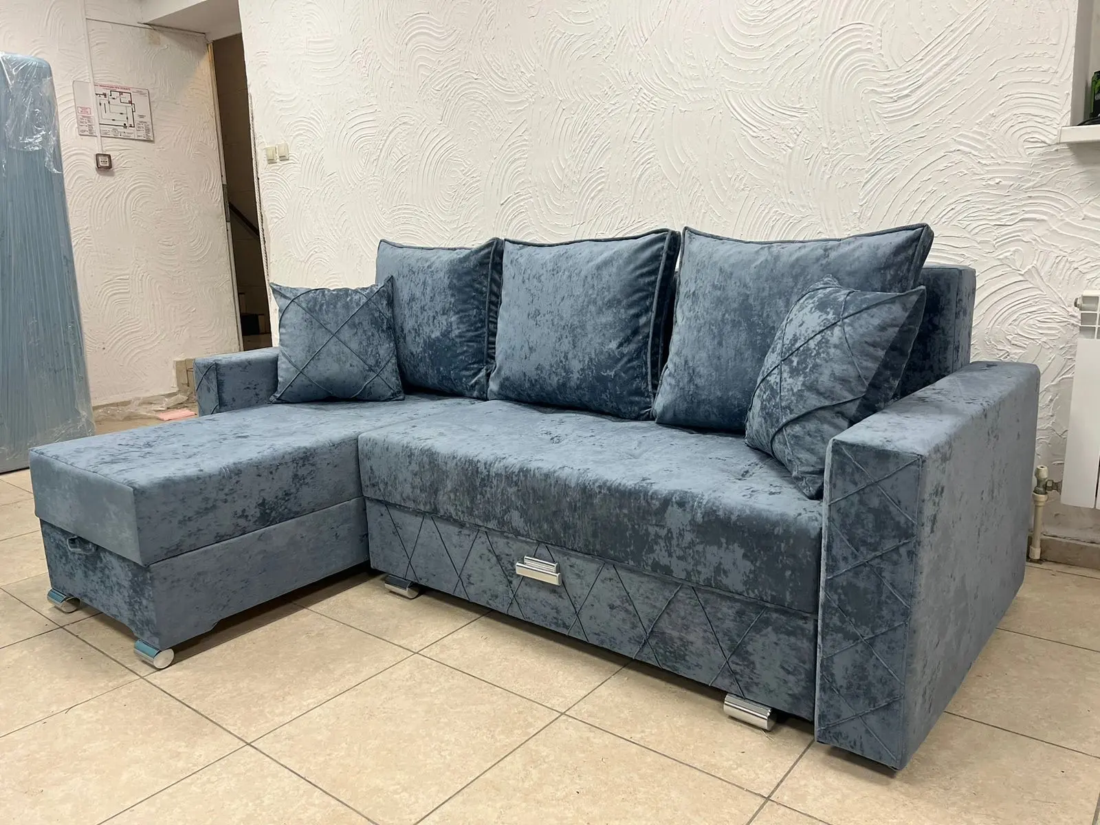 🛋️ Диван «Лидер»

✅Габариты: 250/160
✅Спальное 210/160

⚙️Механизм трансформации - еврокнижка.

🧨Н