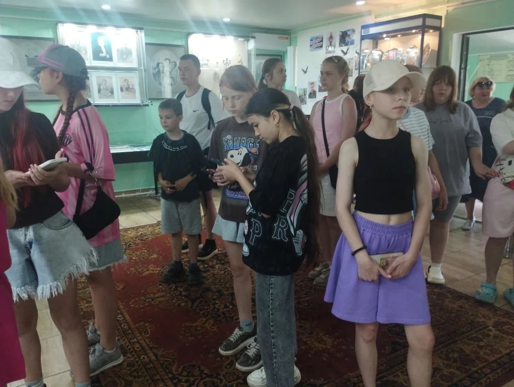 В музее продолжается детский сезон.

Ребята из лагеря дневного пребывания Инжавинской сош посетили м