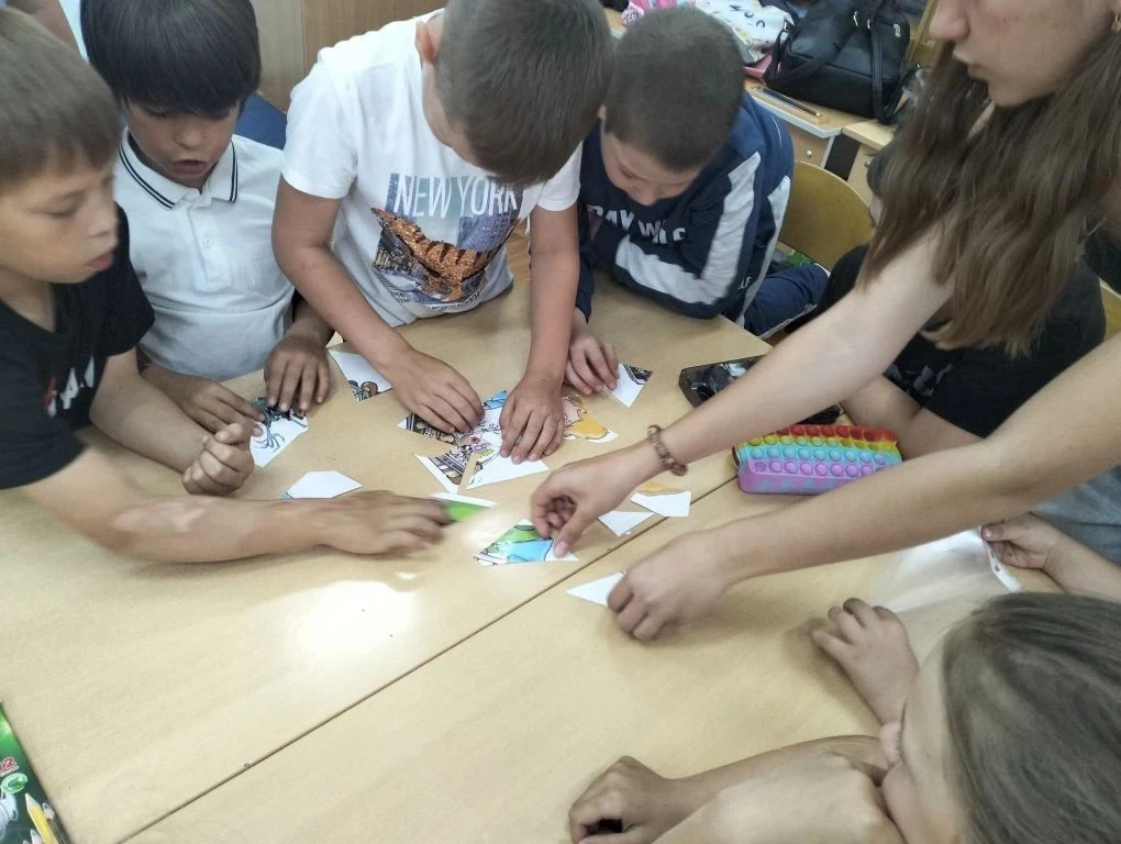 Профилактическое занятие «Ловушки интернета»
   Интернет – это безграничный мир информации, «мир нов