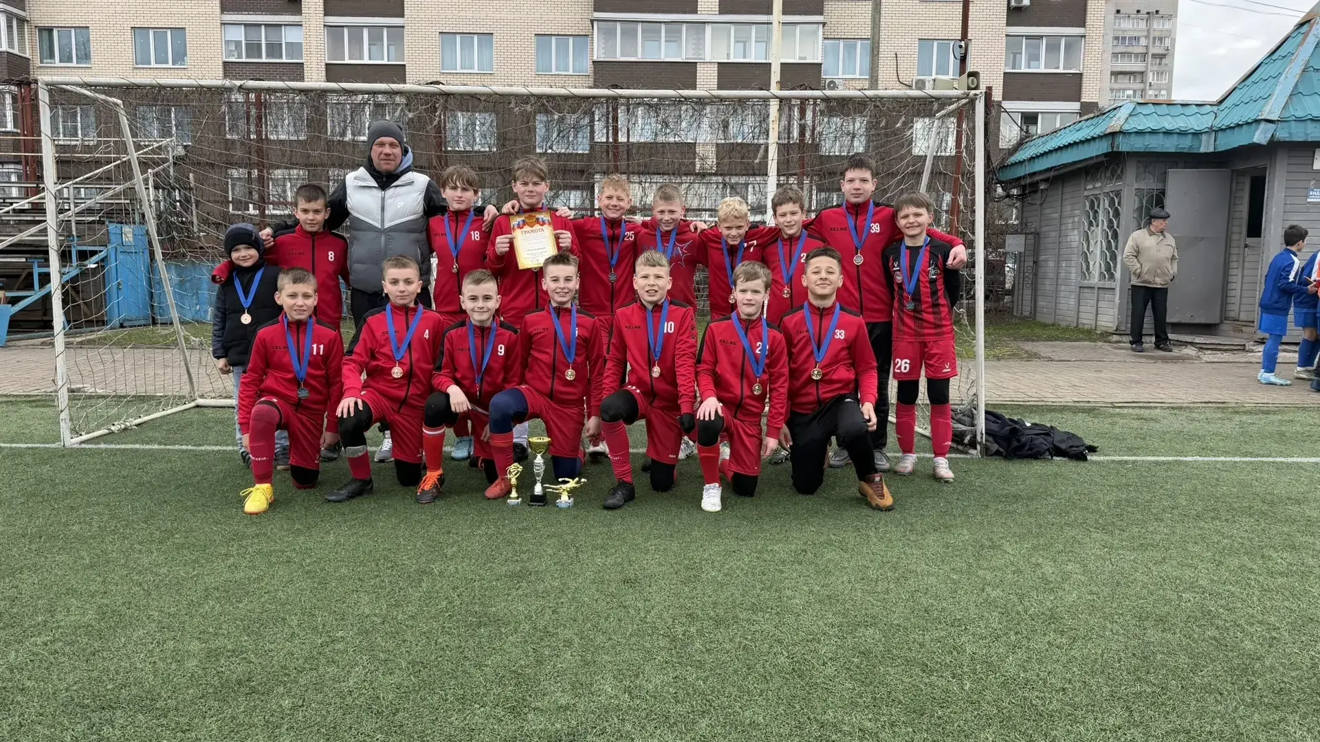 ✨ Поздравляем

⚽ команду "Спортивной школы №4" детей 2014 г. р.

🥉 с бронзовыми медалями

🏆 в межр